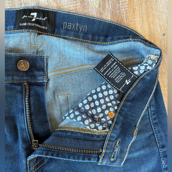 7 for all mankind Paxton Jean size 28 - Picture 5 of 5